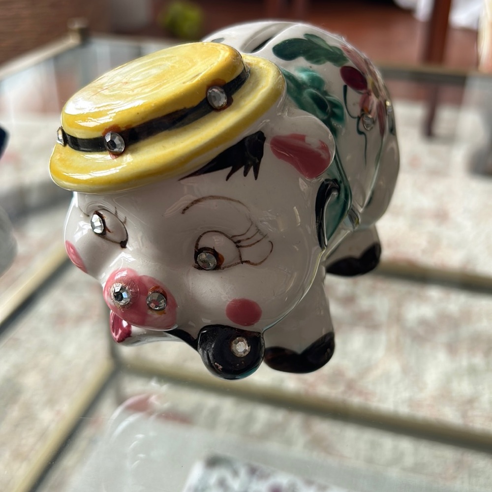 Figurine